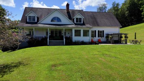 71 Foxmoor Road Belington WV 26250