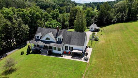 71 Foxmoor Road Belington WV 26250