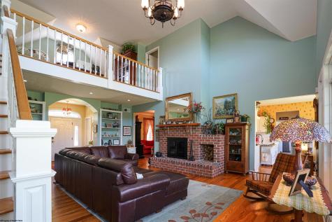 71 Foxmoor Road Belington WV 26250