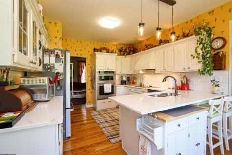 71 Foxmoor Road Belington WV 26250