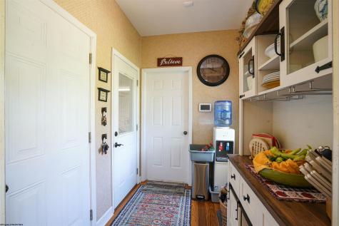 71 Foxmoor Road Belington WV 26250