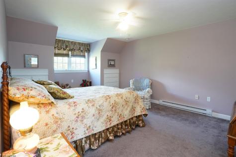 71 Foxmoor Road Belington WV 26250