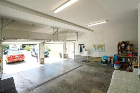 71 Foxmoor Road Belington WV 26250