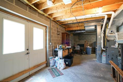 71 Foxmoor Road Belington WV 26250