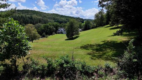 71 Foxmoor Road Belington WV 26250