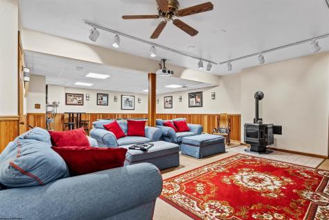 2312 Lakeside Estates Morgantown WV 26508