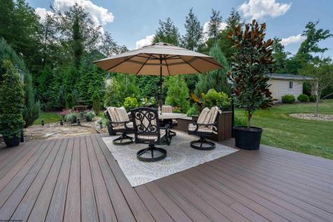 2312 Lakeside Estates Morgantown WV 26508