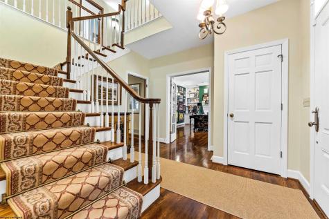 2312 Lakeside Estates Morgantown WV 26508