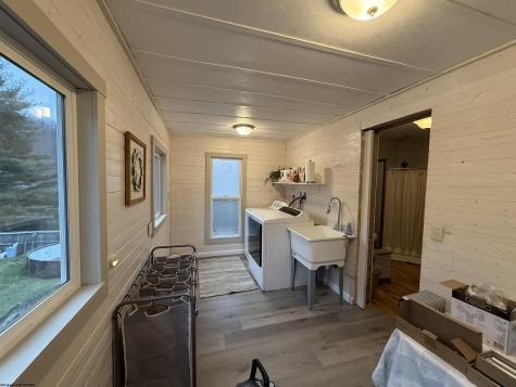 221 Meadow Avenue Mannington WV 26582