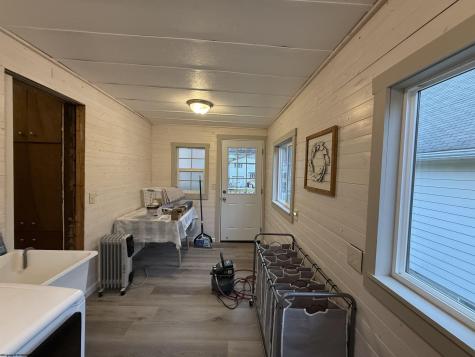 221 Meadow Avenue Mannington WV 26582