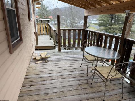 221 Meadow Avenue Mannington WV 26582