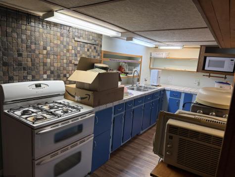 221 Meadow Avenue Mannington WV 26582