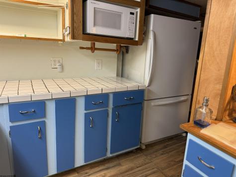 221 Meadow Avenue Mannington WV 26582