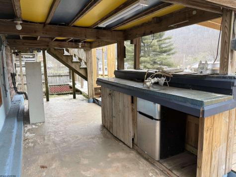 221 Meadow Avenue Mannington WV 26582