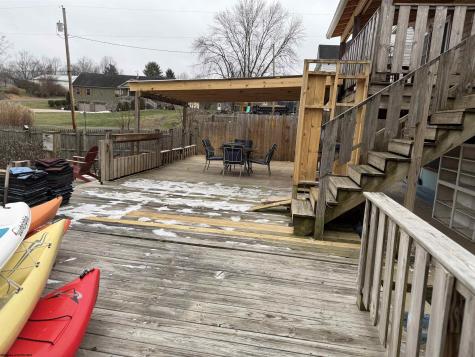 221 Meadow Avenue Mannington WV 26582