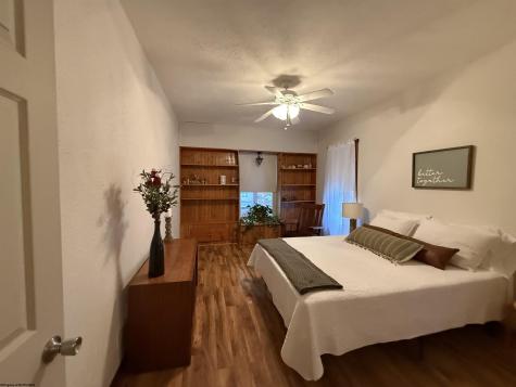 221 Meadow Avenue Mannington WV 26582