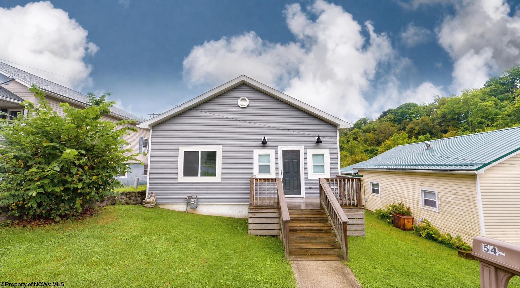 54 Mack Street Fairmont WV 26554