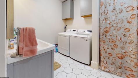 54 Mack Street Fairmont WV 26554