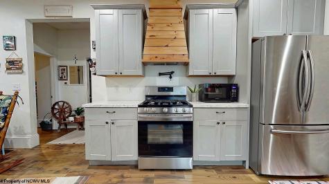 54 Mack Street Fairmont WV 26554