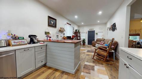 54 Mack Street Fairmont WV 26554