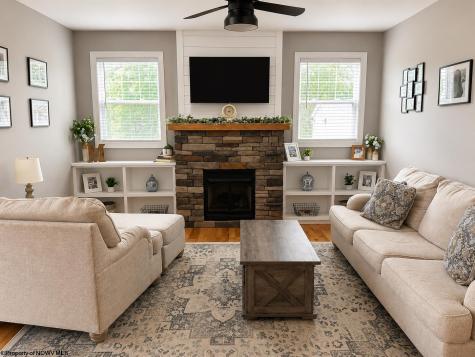 154 Thornberry Lane Ellamore WV 26267