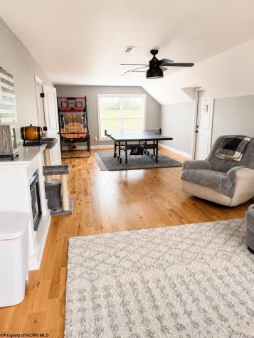 154 Thornberry Lane Ellamore WV 26267