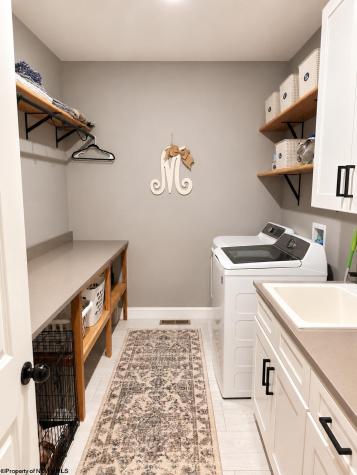 154 Thornberry Lane Ellamore WV 26267