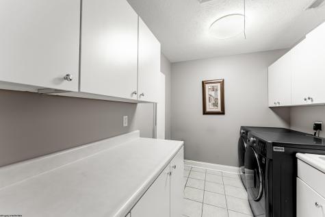 184 Donna Avenue Morgantown WV 26505