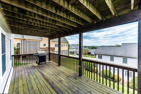 184 Donna Avenue Morgantown WV 26505