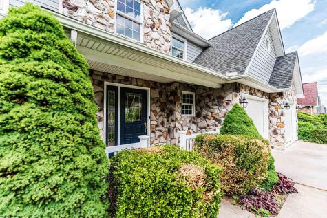 184 Donna Avenue Morgantown WV 26505