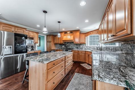 184 Donna Avenue Morgantown WV 26505