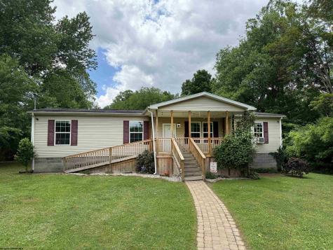 137 Washboard Lane Mill Creek WV 26280
