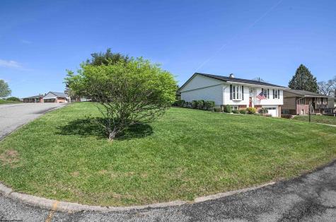 116 Rosewood Avenue Fairmont WV 26554