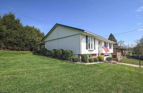 116 Rosewood Avenue Fairmont WV 26554