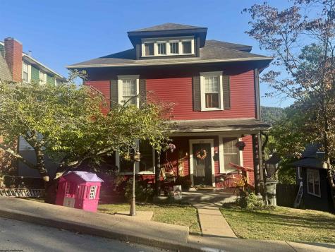620 Center Avenue Weston WV 26452