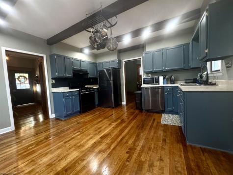 620 Center Avenue Weston WV 26452