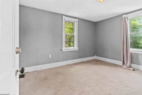 428 Van Gilder Street Morgantown WV 26505