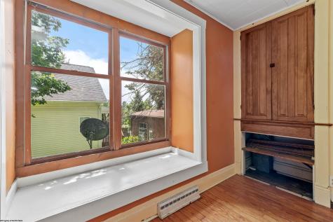 428 Van Gilder Street Morgantown WV 26505