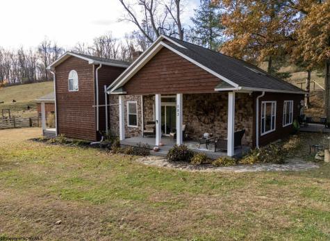 583 Mills Street West Milford WV 26451