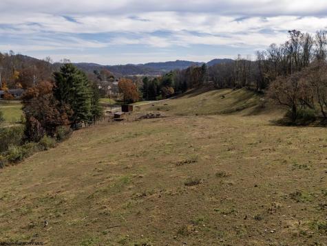 583 Mills Street West Milford WV 26451