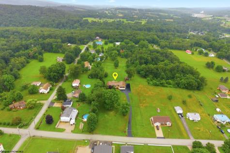 22 Cave Street Fairchance PA 15436