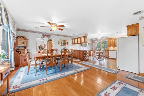 22 Cave Street Fairchance PA 15436