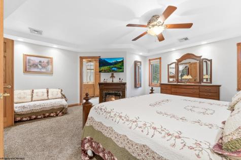 22 Cave Street Fairchance PA 15436