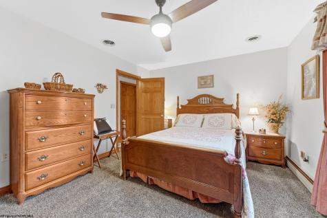 22 Cave Street Fairchance PA 15436