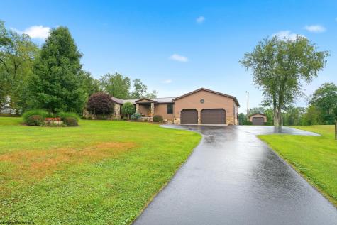 22 Cave Street Fairchance PA 15436