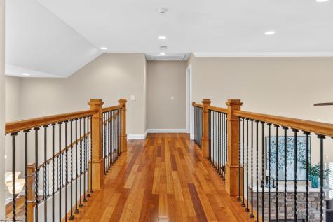 4881 Woods Edge Lane Morgantown WV 26508