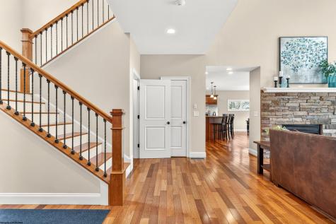 4881 Woods Edge Lane Morgantown WV 26508