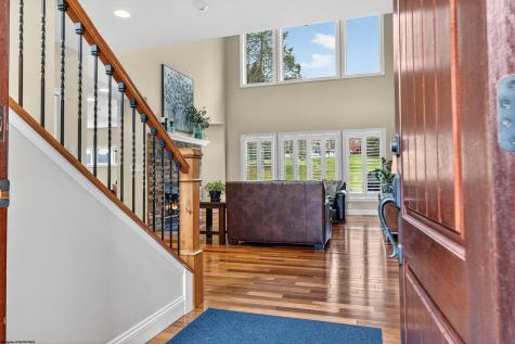 4881 Woods Edge Lane Morgantown WV 26508