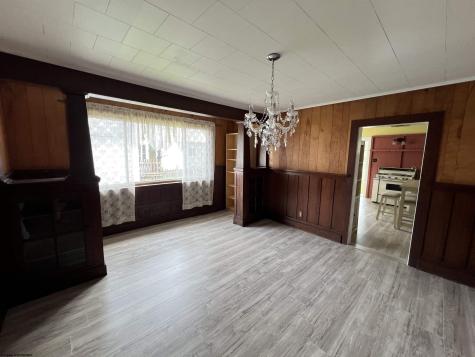 38 Kitson Street Weston WV 26452