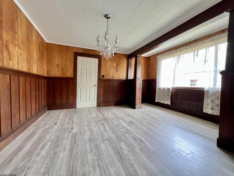 38 Kitson Street Weston WV 26452